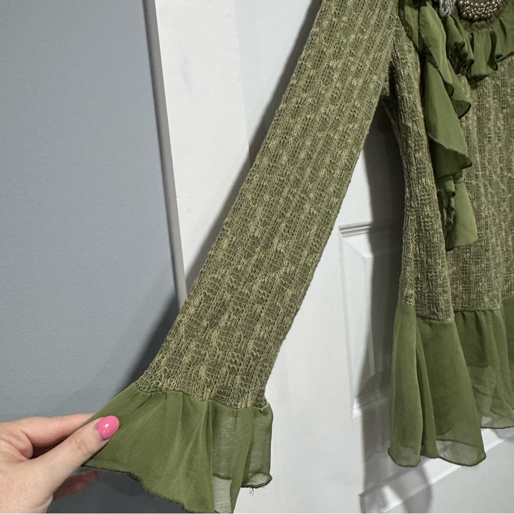 Olive Ruffle Boho Blouse - Picture 4 of 9